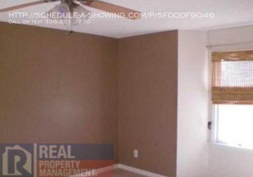 Foto del edificio - 3701 Cotswold Terrace