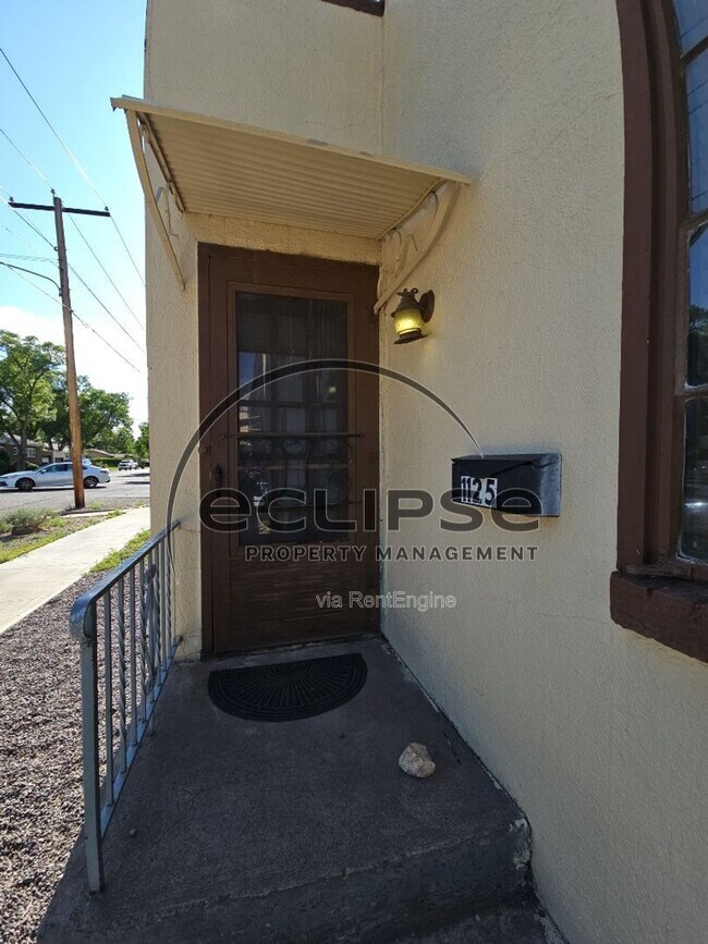 Foto del edificio - 1125 3rd St