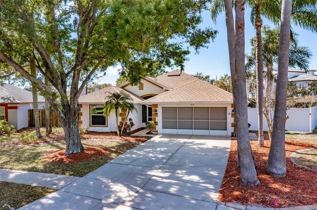 Building Photo - 1510 Oracle Dr