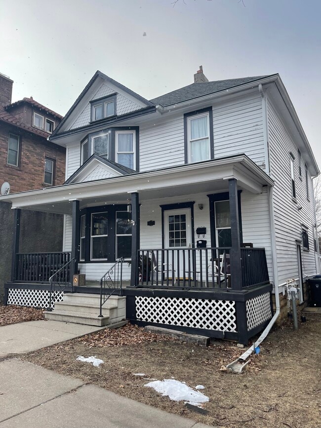 Photo - 622 S 4th St House