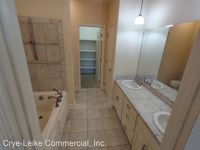 Building Photo - 3 br, 3.5 bath House - 108 San Carlos Cove