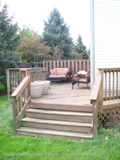 Building Photo - 230 Macenroe Dr