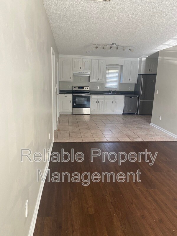 79 Brantley Cir, Smithfield, NC 27577 Condo for Rent in Smithfield