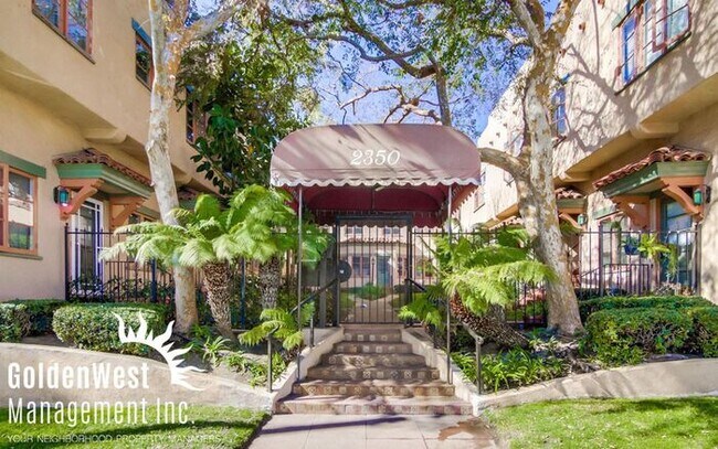 Building Photo - 1Bed/1Bath apartment available