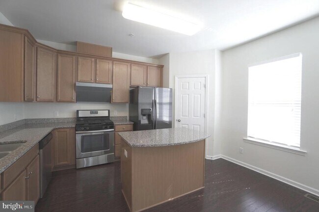 Foto del edificio - 128 Admiral Ln