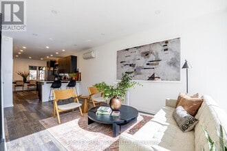 Building Photo - 1007 Weston Rd