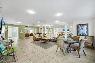 Building Photo - 4200 Belair Ln