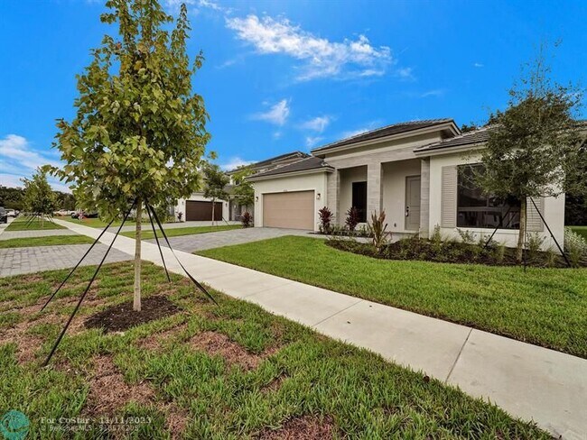 Building Photo - 10426 SW 57th Ct