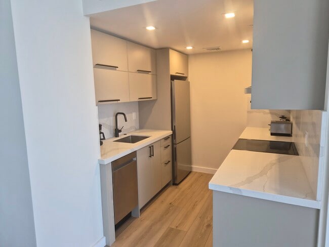 Photo - 1720 Harrison St Apartment