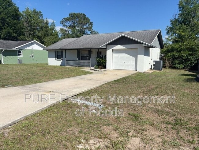 Building Photo - 9 Banyan Course Run