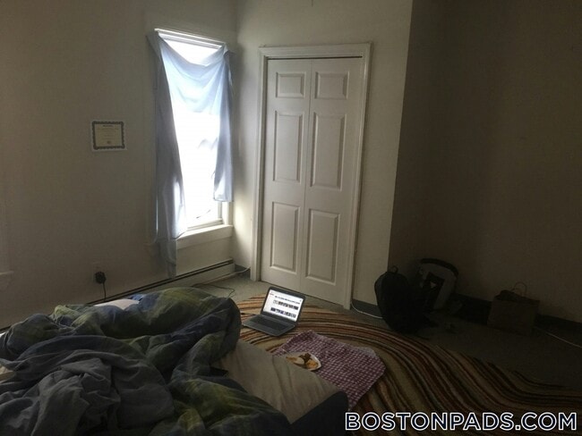 Foto del edificio - 60 Walden St