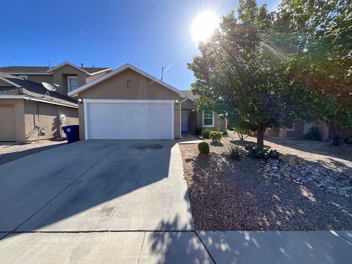 10540 Calle Merida NW, Albuquerque, NM 87114 House Rental in
