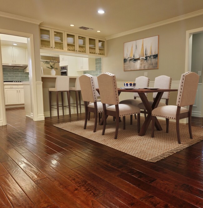 Foto del edificio - 1219 Essex Ln