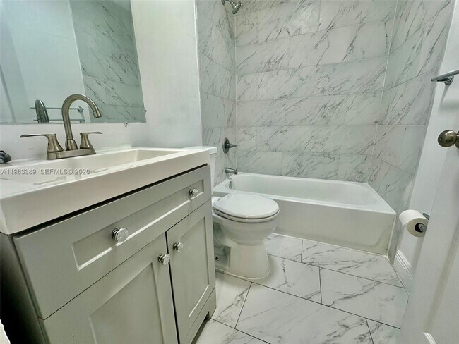 Foto del edificio - 11115 NE 13th Ave