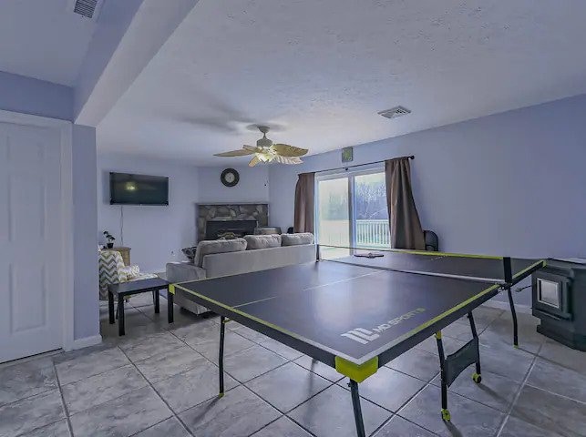 Foto del edificio - 1019 Cricket Ln