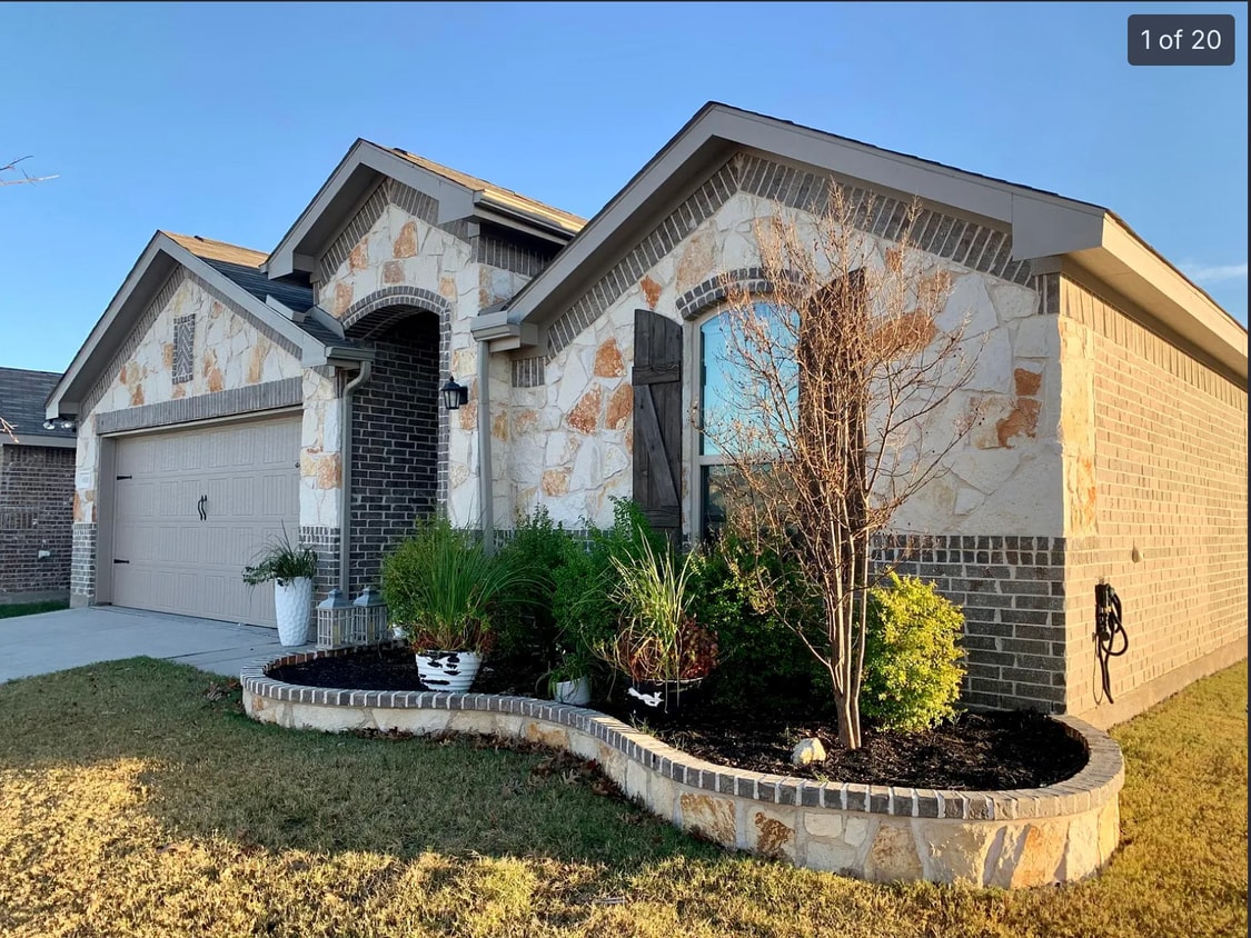 Photo - 469 Pollyann Trl (Haslet, TX)