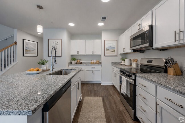 Foto del edificio - The Reserve at Jackson Highway