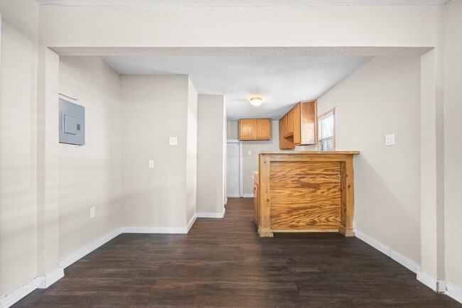 Foto del edificio - 2214 W Laurel St