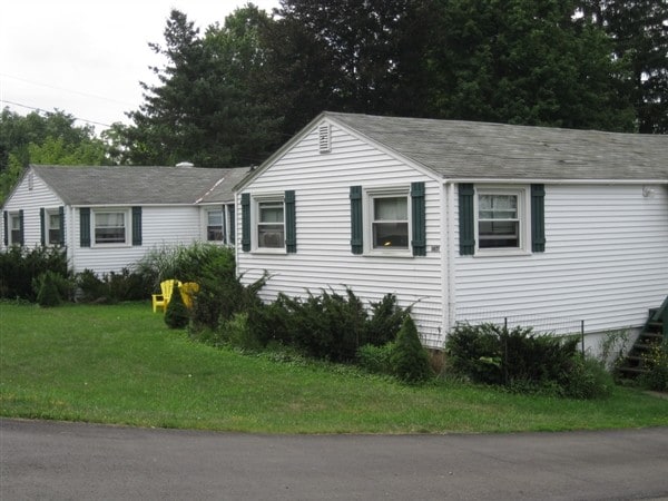 Primary Photo - 1401 Slaterville Rd