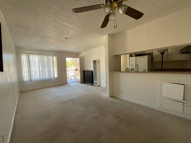 Building Photo - 165 Aurora Plaza, Union City, CA 94587