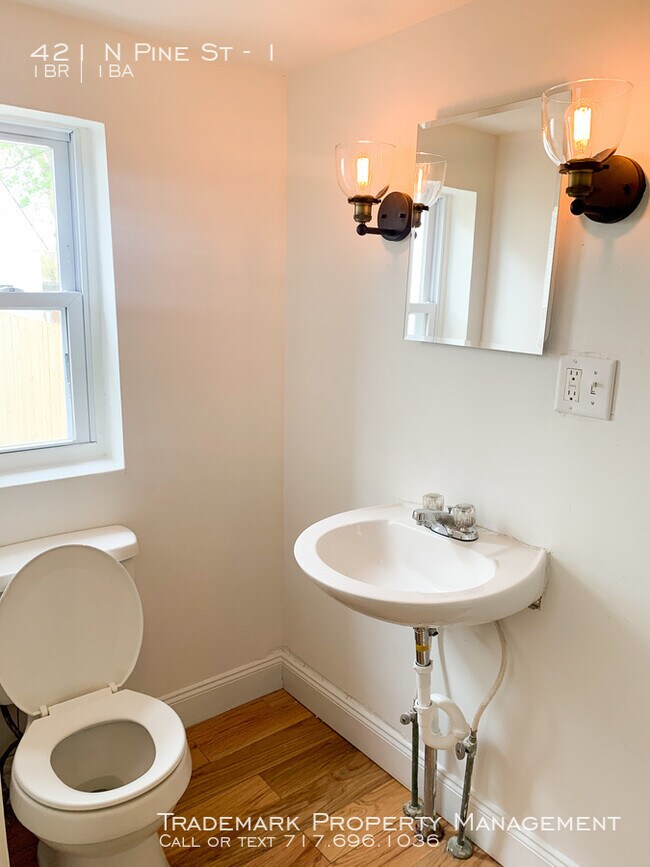 Building Photo - Nice 1 Bedroom Apt