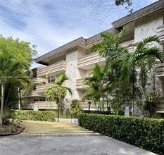 Building Photo - 1205 Mariposa Ave