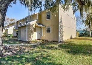 Building Photo - 19 Tomoka Meadows Blvd
