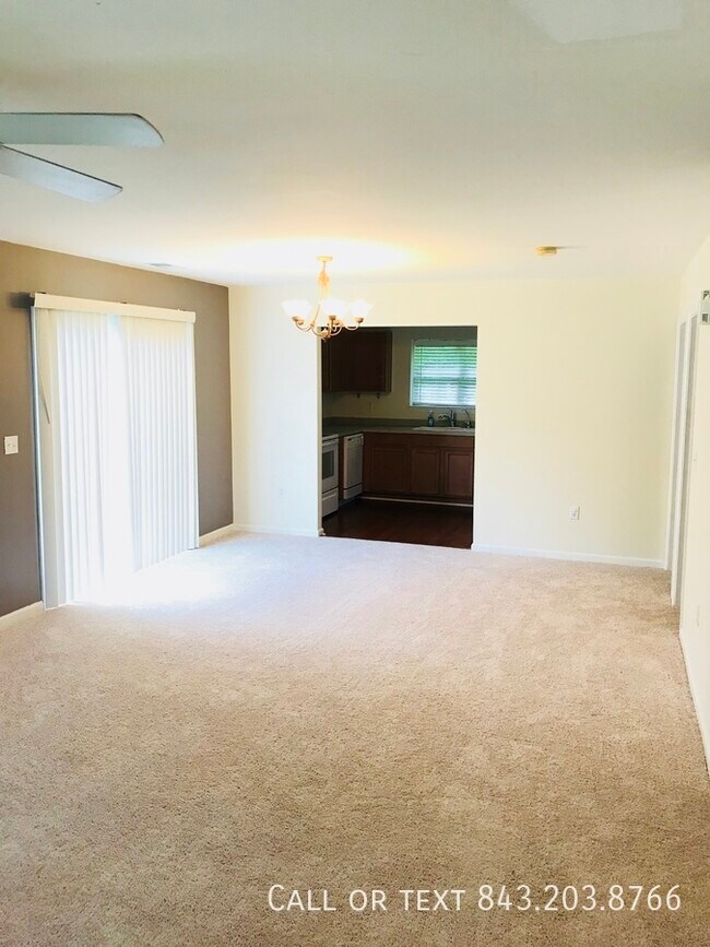 Foto del edificio - 4 Bedroom Home~The Peninsula