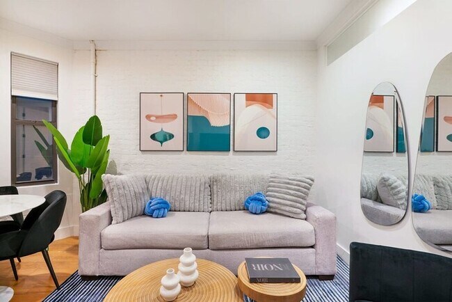 Foto del edificio - 1290-7 New Renovated 2 Bedrooms in UES