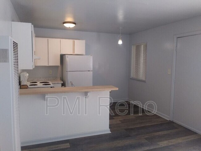 Foto del edificio - 929 Willow St