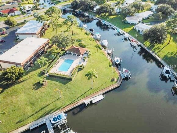 Foto del edificio - 150 Englewood Isles Pky