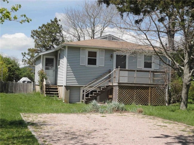 Building Photo - 31 Aspen Rd