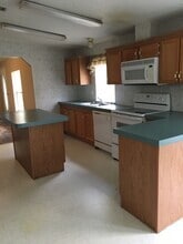 Building Photo - 4635 Summertime Dr