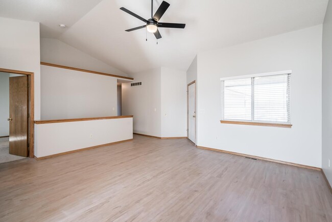 Living Room to Front Door - 6317 Quail Ridge St