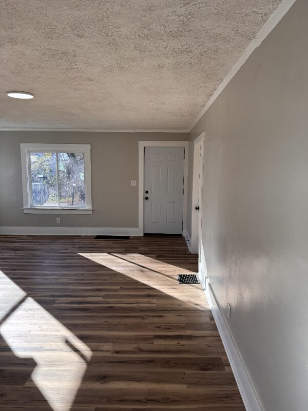 Foto del edificio - 208 W Brown Ave