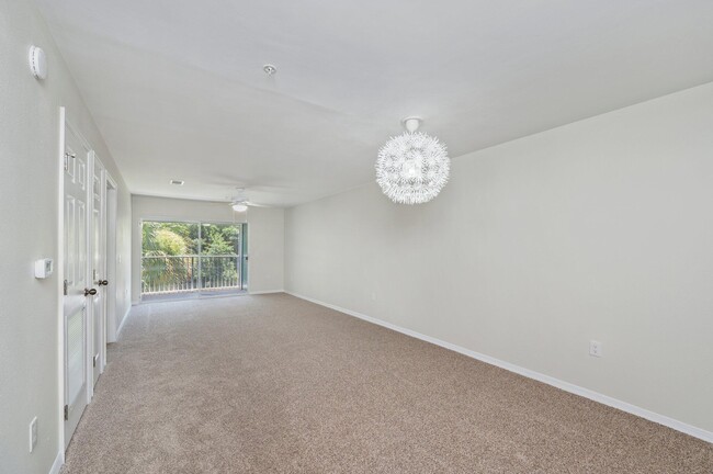 Building Photo - 4276 Calinda Ln