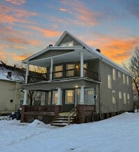 Building Photo - 3410 E 135th St