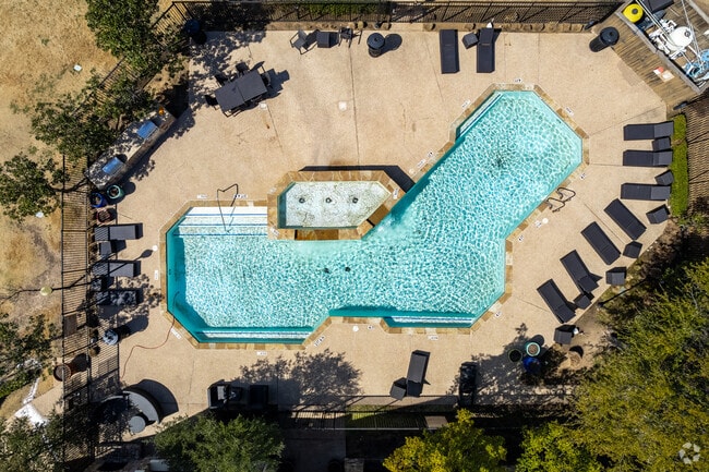 Aerial Photo - Villas of Vista Ridge