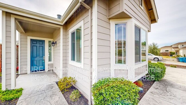 Building Photo - 1808 Bella Vista Way