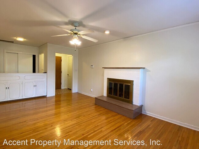 Building Photo - 3 br, 2 bath House - 5345 East 30th Street