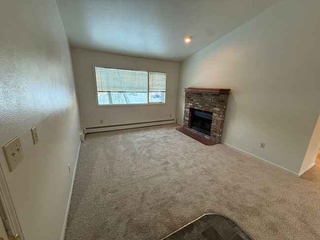 Foto del edificio - 3310 Max Cir