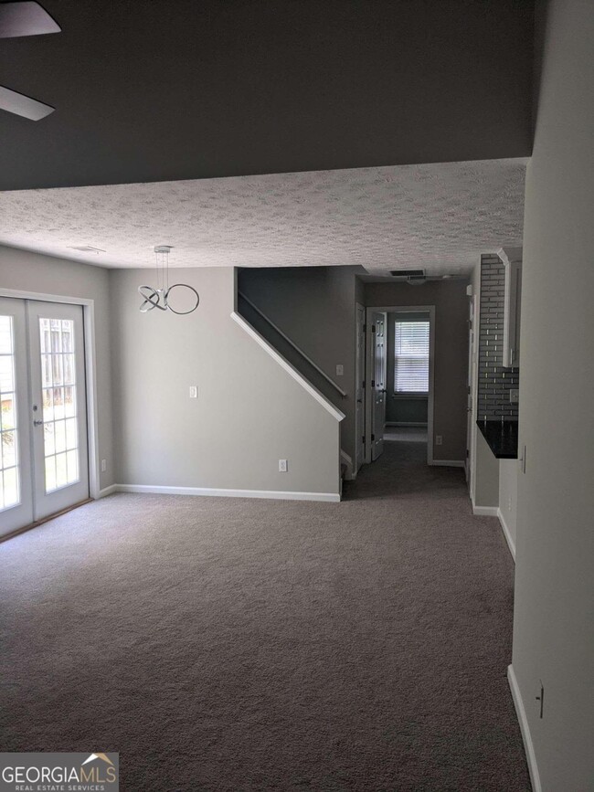 Building Photo - 2385 Keenland Ct