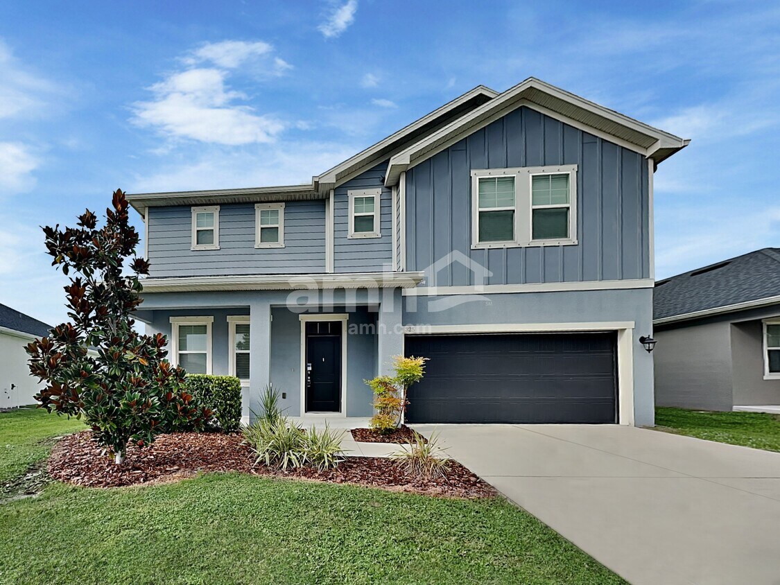 Foto principal - 325 Pine Terrace Dr