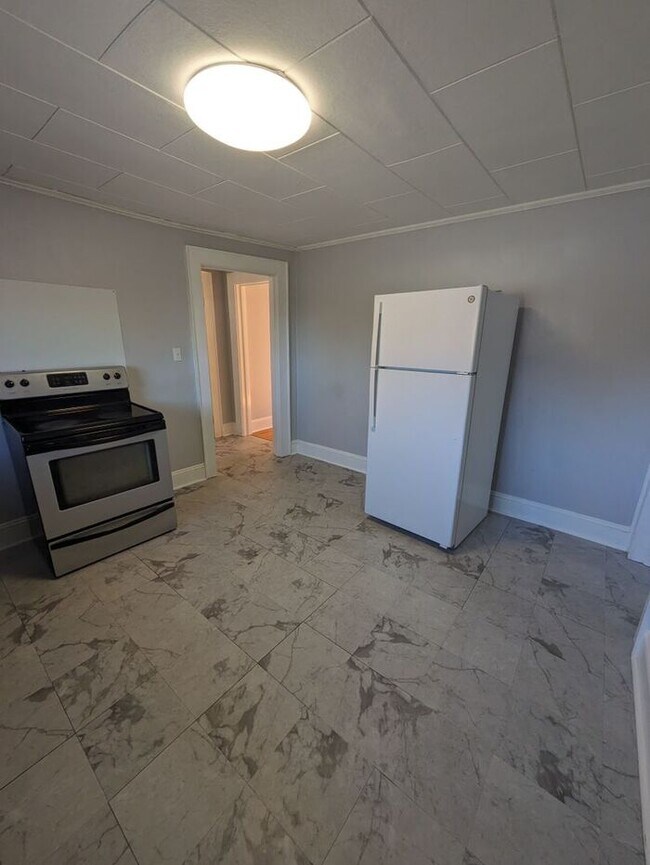 Building Photo - 2BD/1BA Apartment In Newton, NC