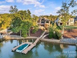 Building Photo - 6032 Headlands Ct