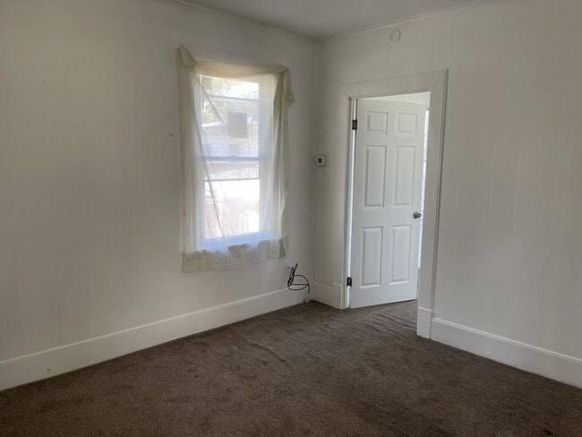 Foto del edificio - 1615 Cedar St