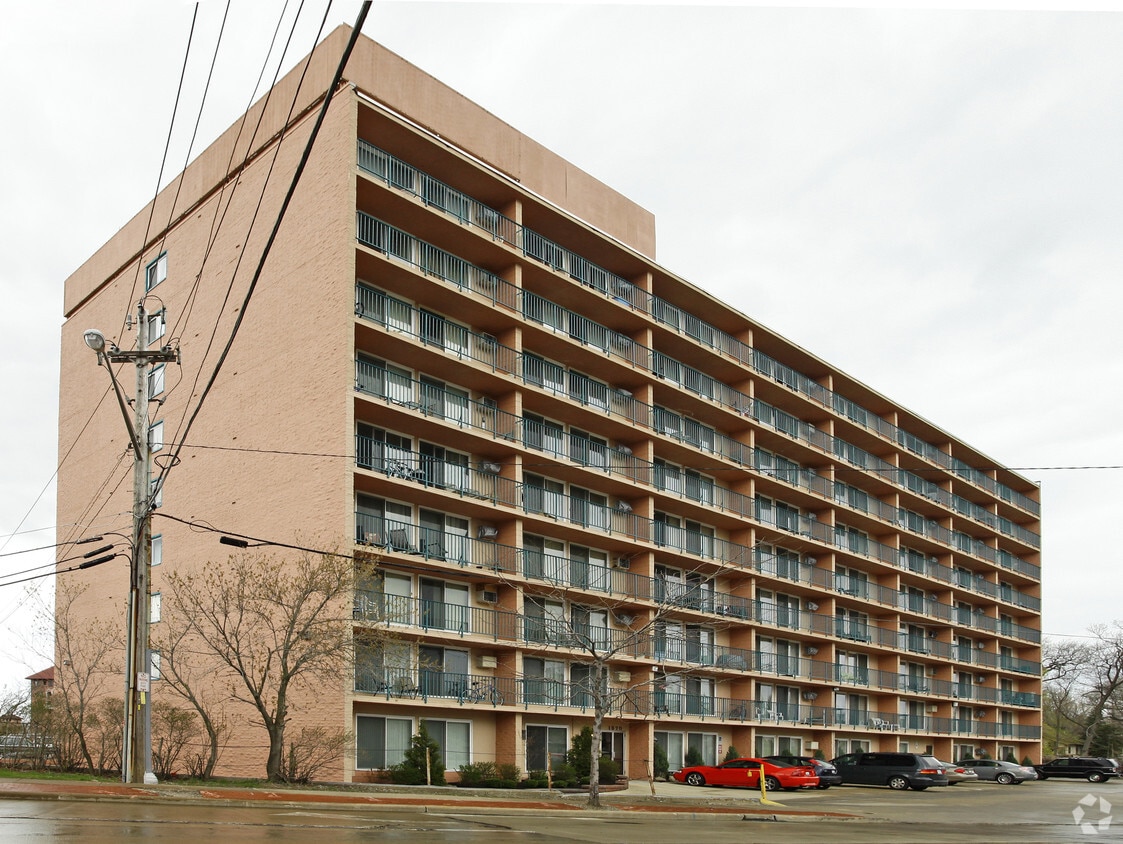 Harbour View Apartments Lakewood, OH