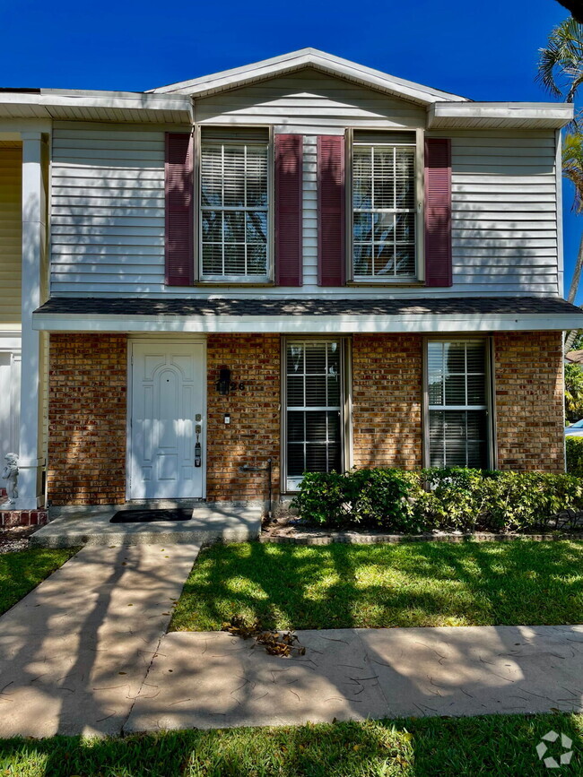 Building Photo - 1626 Brier Patch Trail