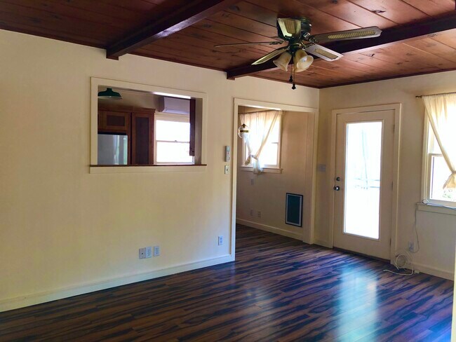 living room into the kitchen - 11406 Moonhill Rd