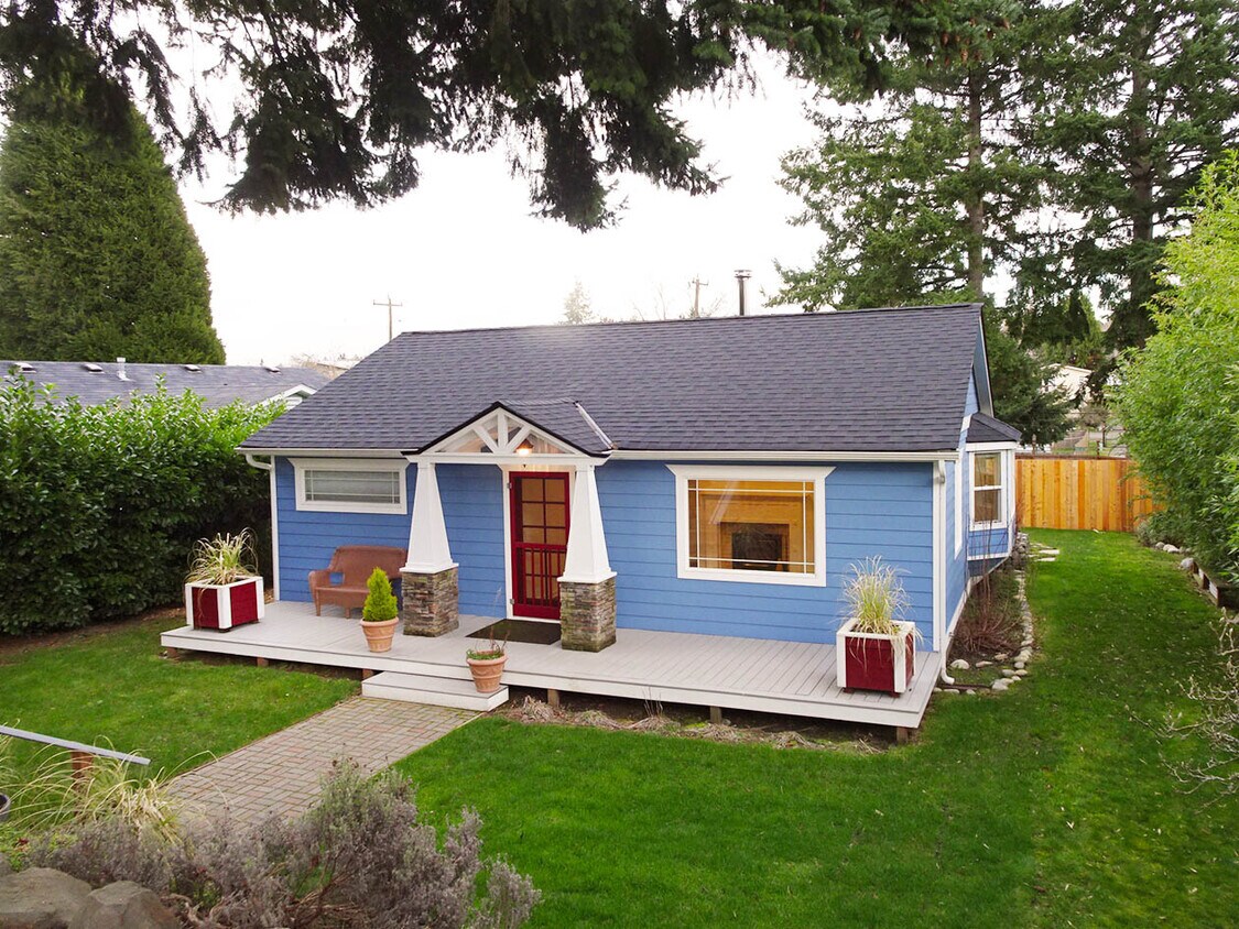 Primary Photo - 9734 31st Ave SW